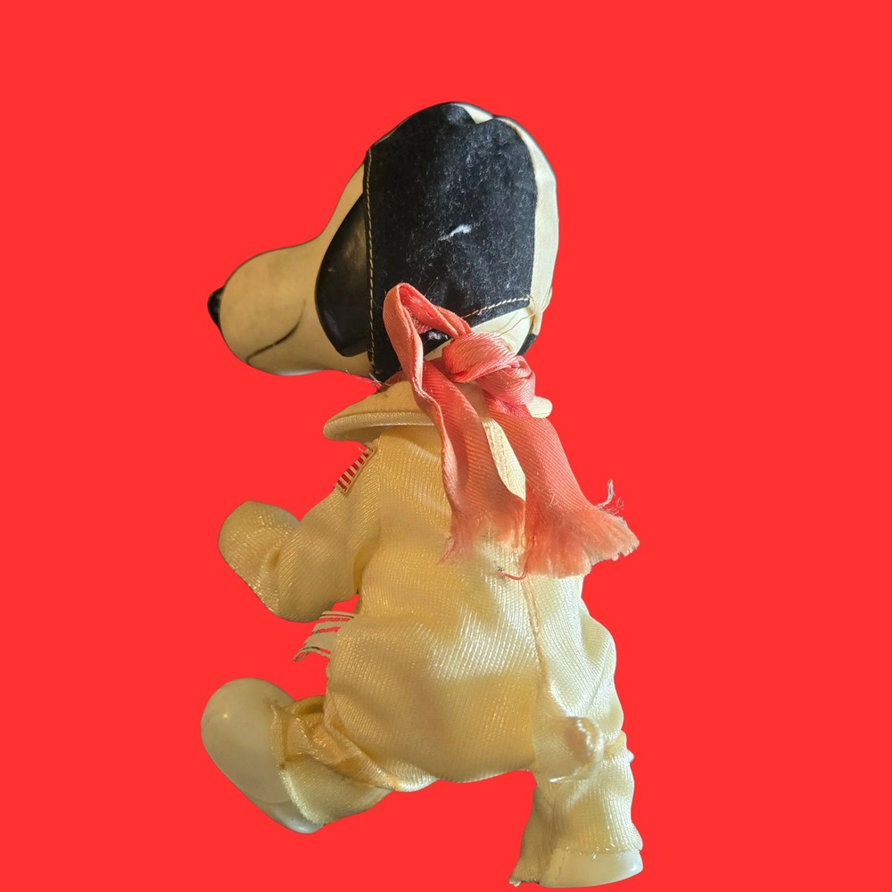 Vintage 1969 Snoopy Astronaut Determined Productions Peanuts Space Toy Figure - Picture 5 of 9